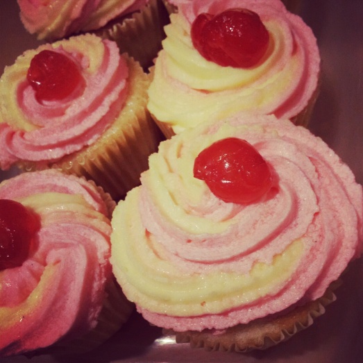 Amaretto Sour Swirl Cupcakes