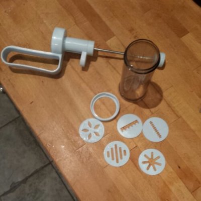 I finally get to try out my biscuit gun