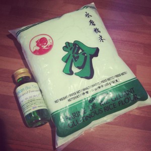 Gloriously Green Pandan Essence and Pandan infused Glutinous Rice flour